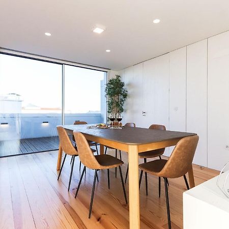 Appartamento Marques De Pombal Duplex With Terrace By Homing Lisbona Esterno foto
