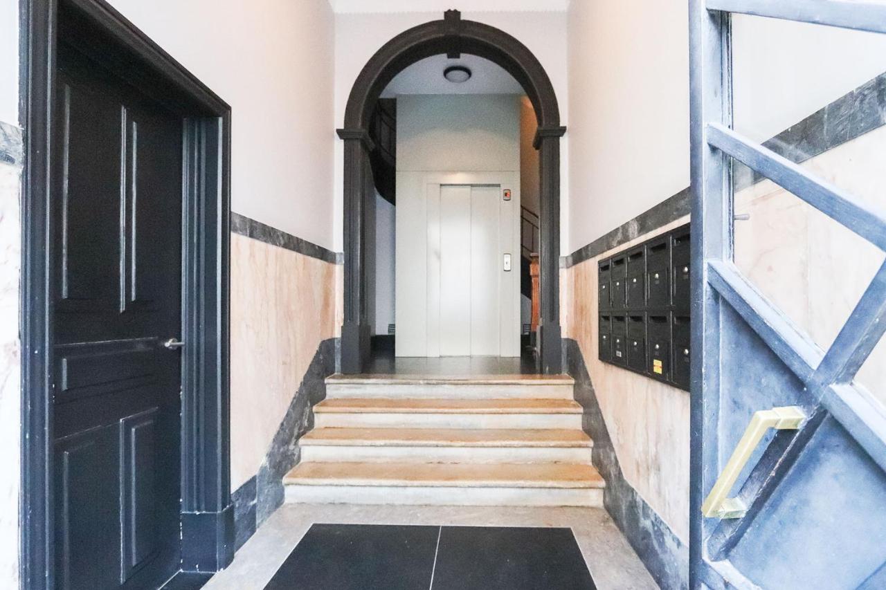 Appartamento Marques De Pombal Duplex With Terrace By Homing Lisbona Esterno foto