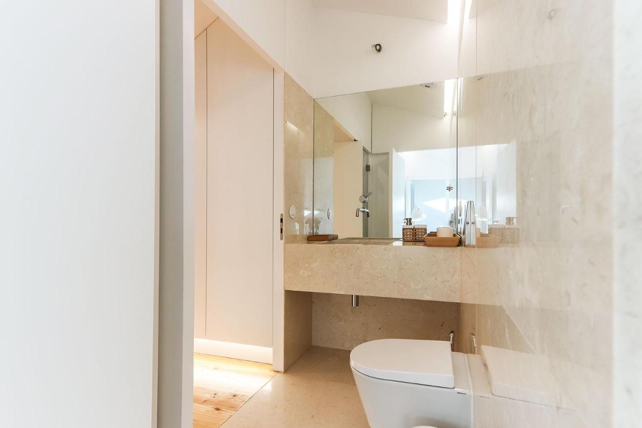 Appartamento Marques De Pombal Duplex With Terrace By Homing Lisbona Esterno foto