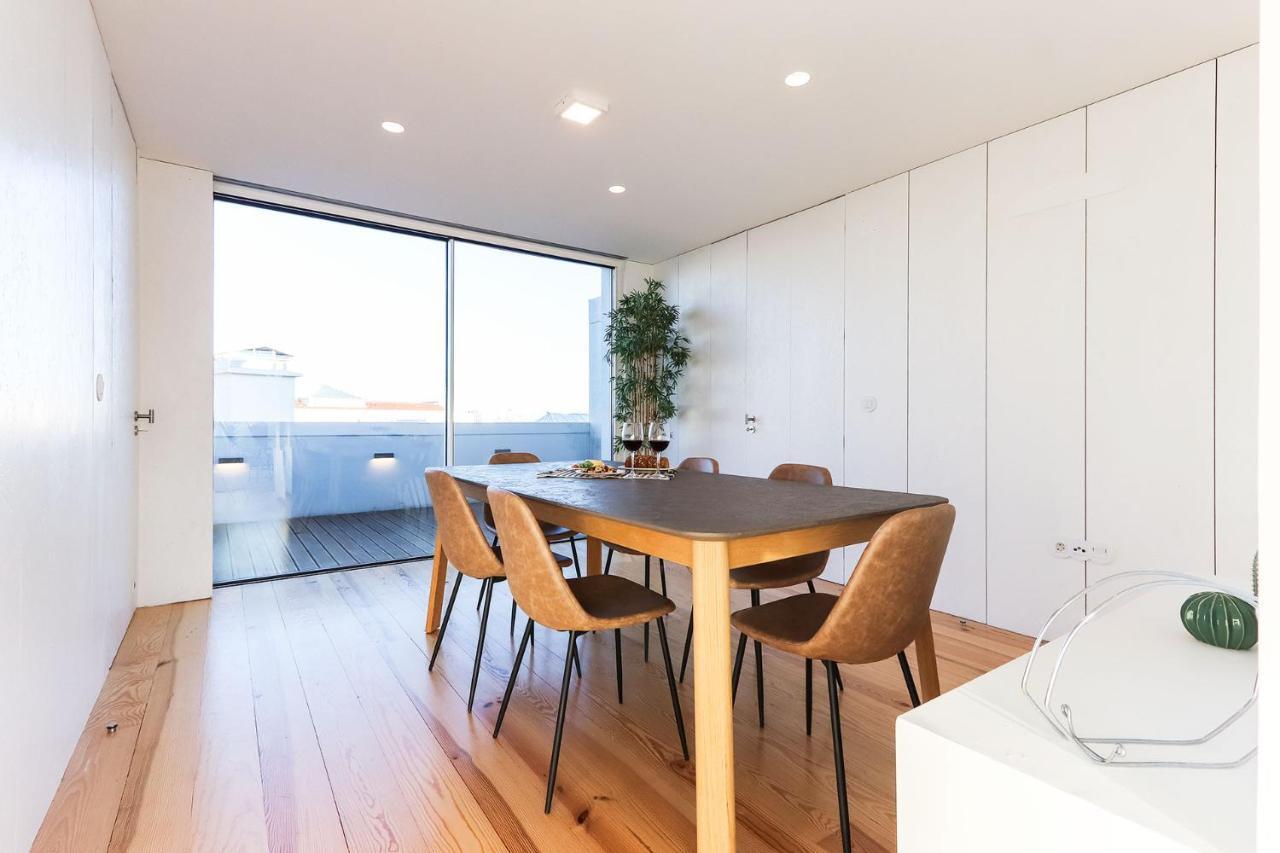 Appartamento Marques De Pombal Duplex With Terrace By Homing Lisbona Esterno foto