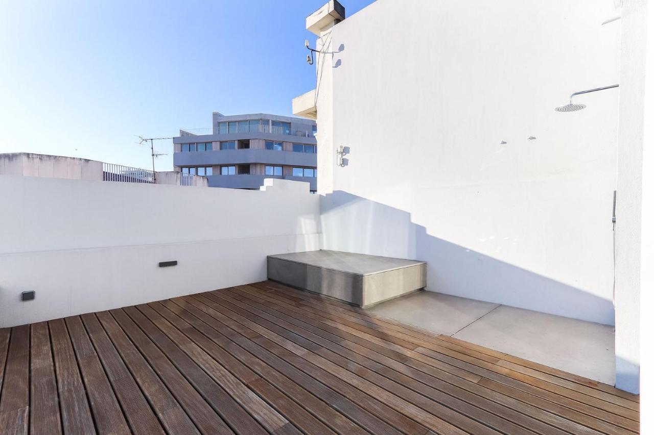 Appartamento Marques De Pombal Duplex With Terrace By Homing Lisbona Esterno foto