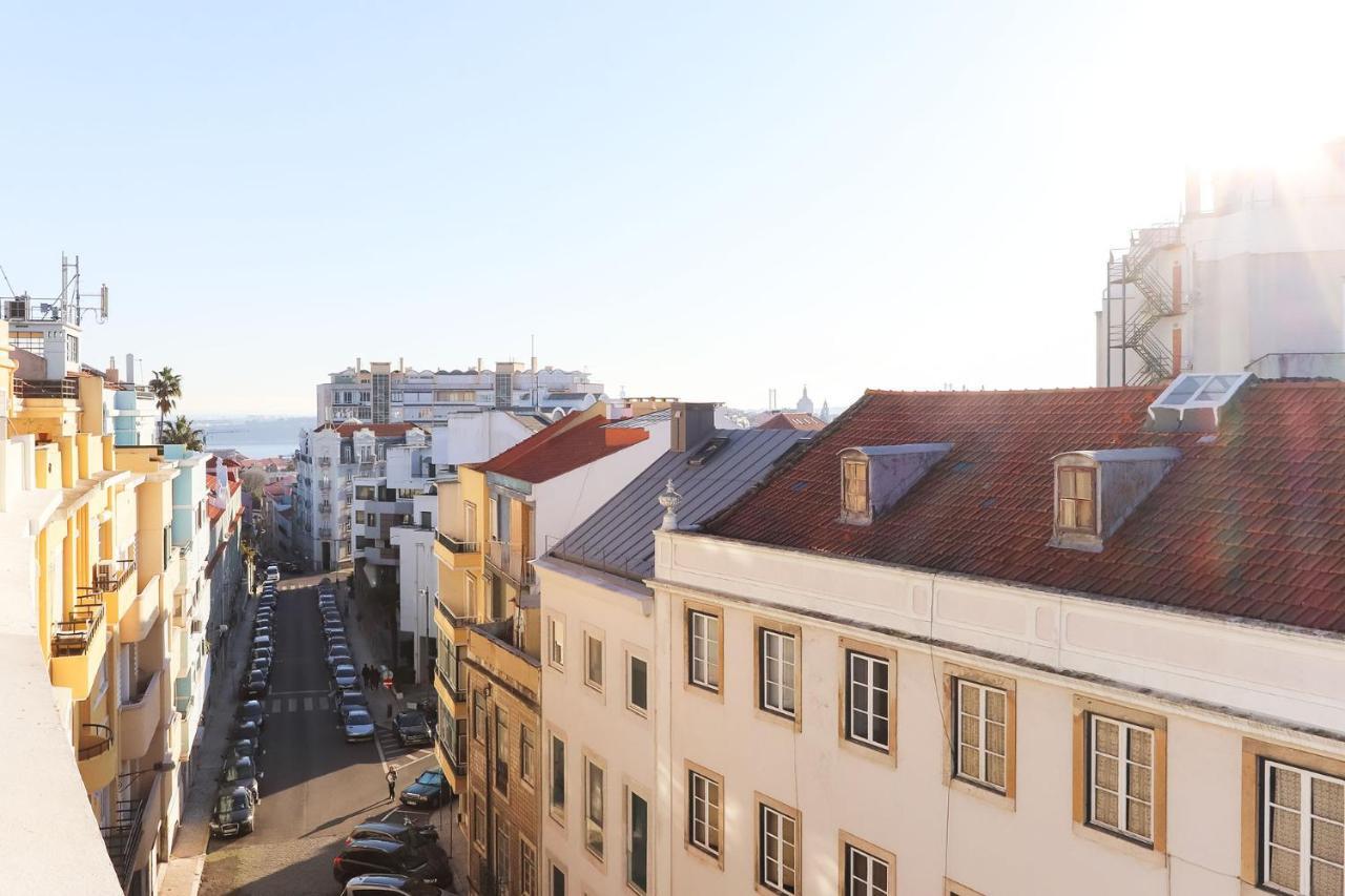 Appartamento Marques De Pombal Duplex With Terrace By Homing Lisbona Esterno foto